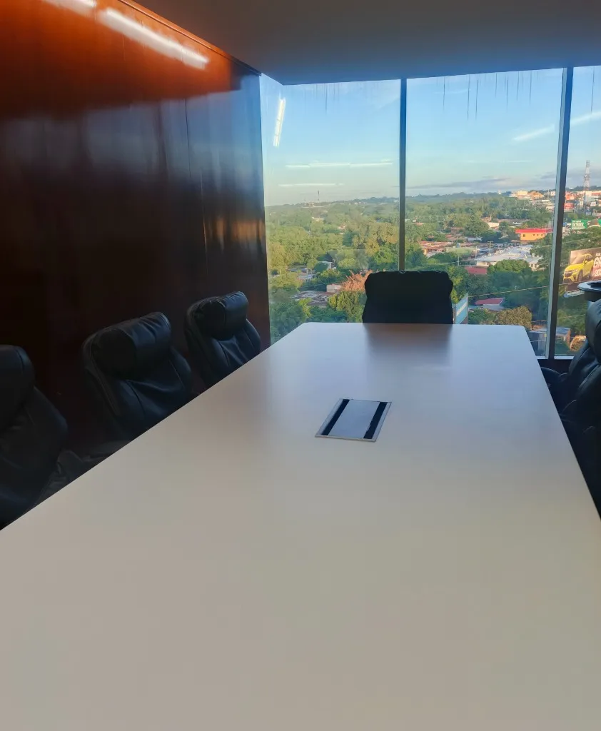 Iuris Consultus facilities in Managua